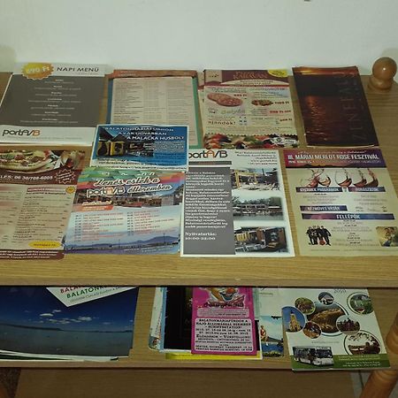 Hajas Familia Kiado Szobak Balatonmáriafürdő 外观 照片